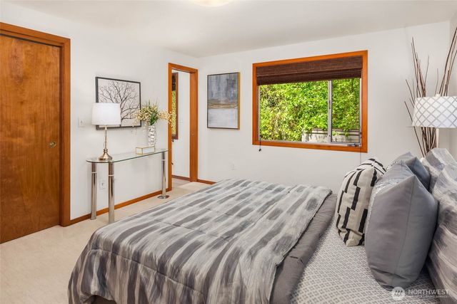 14460 NE 16th Place, Bellevue, WA 98007