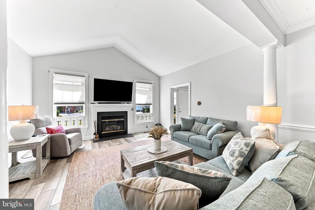 1304 CHURCHILL LN, GARNET VALLEY, PA 19060 — photo 4