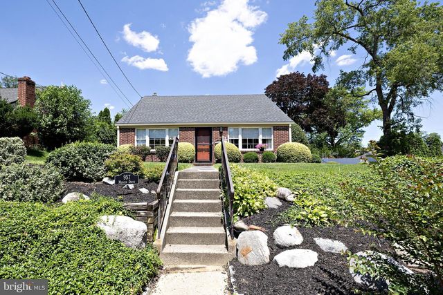 957 MERCER DR, Haddonfield, NJ 08033
