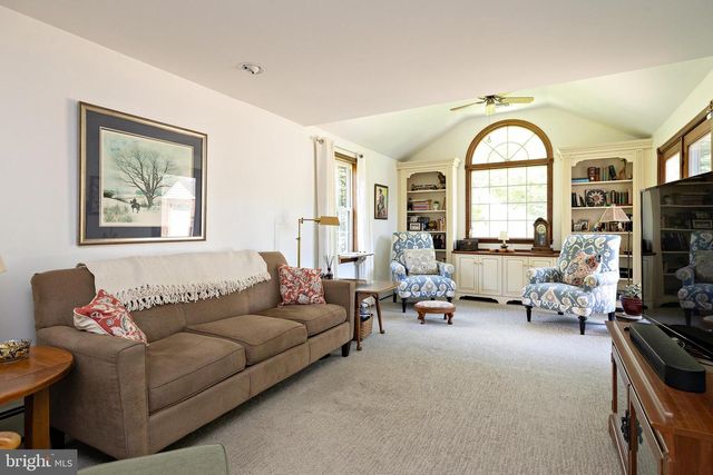 957 MERCER DR, Haddonfield, NJ 08033