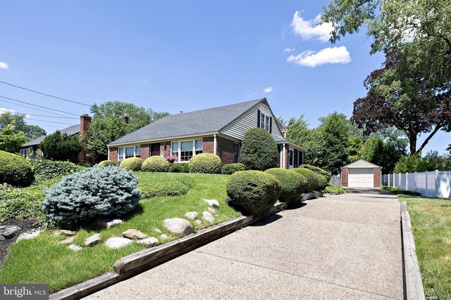 957 MERCER DR, Haddonfield, NJ 08033