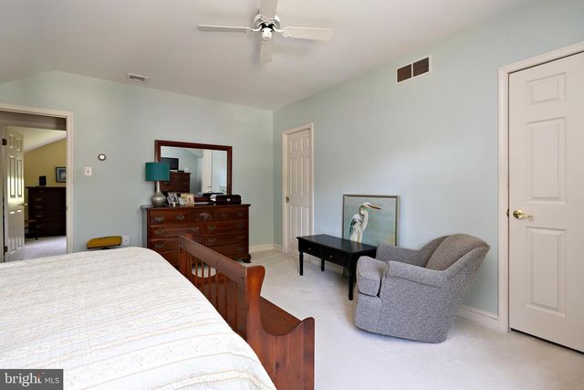 957 MERCER DR, Haddonfield, NJ 08033