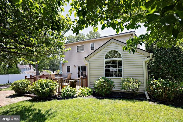 957 MERCER DR, Haddonfield, NJ 08033