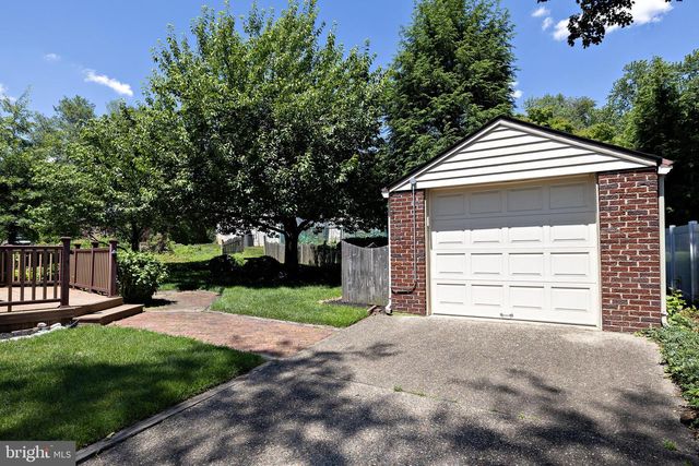 957 MERCER DR, Haddonfield, NJ 08033