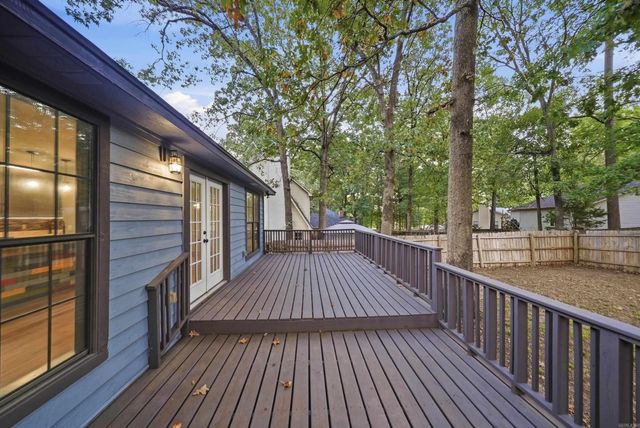 29 High Timber Dr, Maumelle, AR 72113