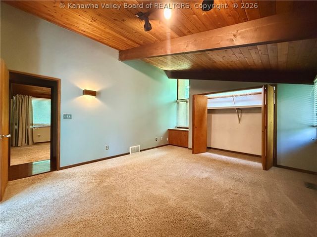 1521 Coonskin Drive, Charleston, WV 25311