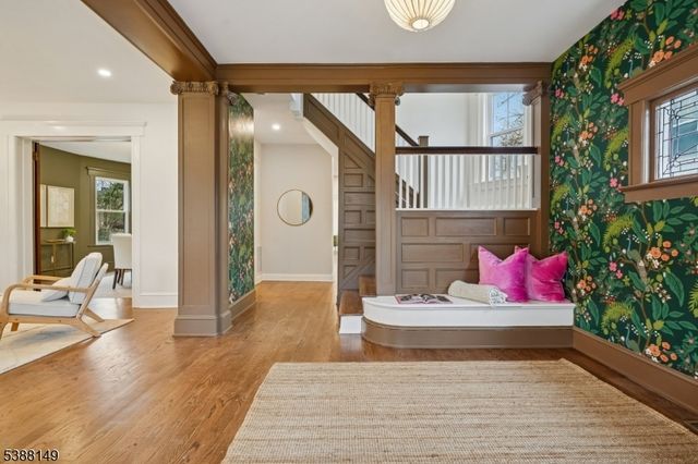 36 Oakview Ave, Maplewood Twp., NJ 07040