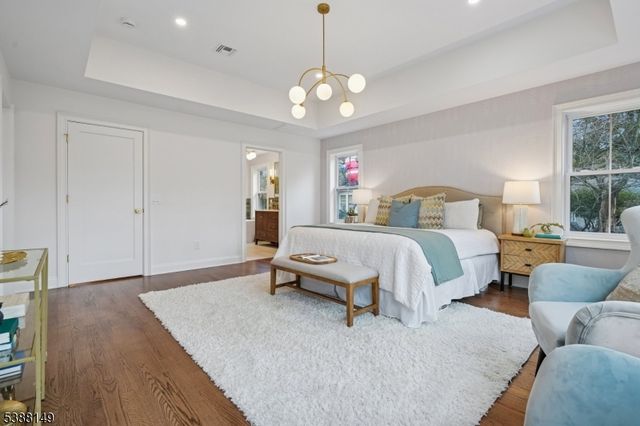 36 Oakview Ave, Maplewood Twp., NJ 07040