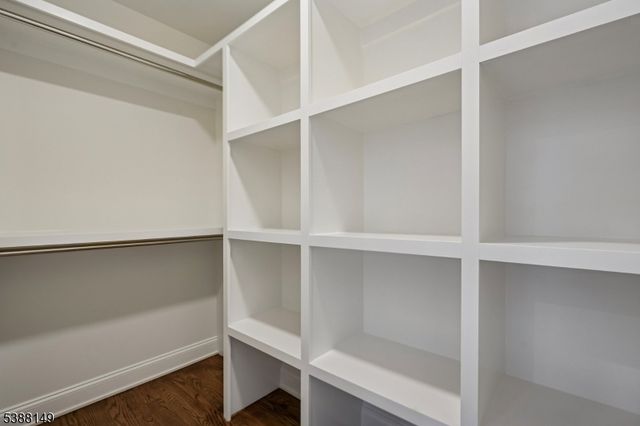 36 Oakview Ave, Maplewood Twp., NJ 07040