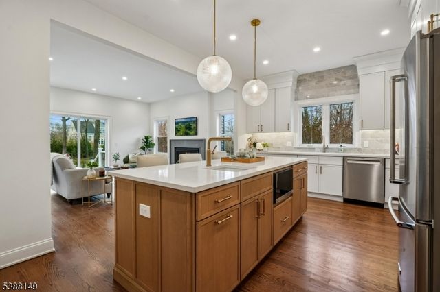 36 Oakview Ave, Maplewood Twp., NJ 07040