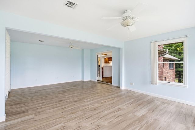 2870 W MILL CREEK TERR, Columbia, MO 65203