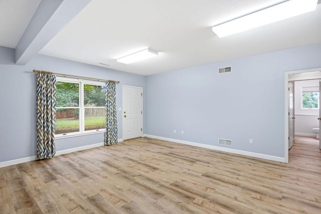 2870 W MILL CREEK TERR, Columbia, MO 65203