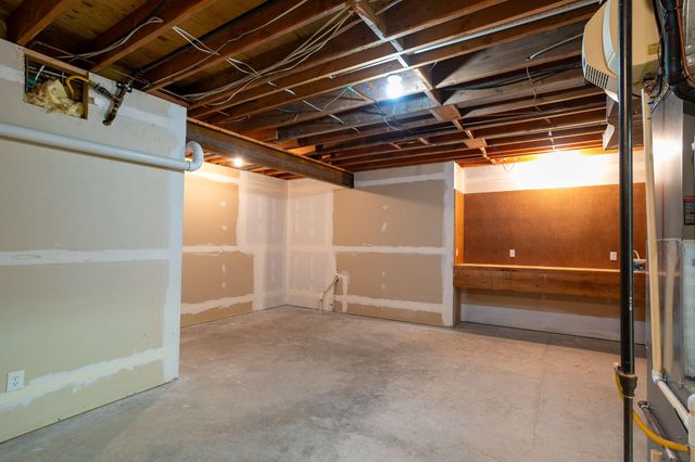 2870 W MILL CREEK TERR, Columbia, MO 65203