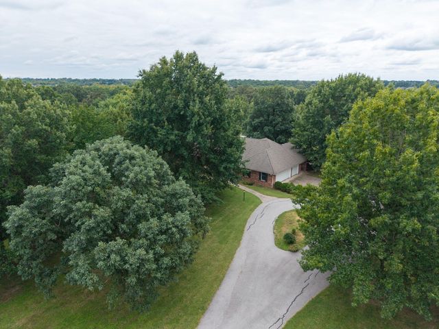 2870 W MILL CREEK TERR, Columbia, MO 65203