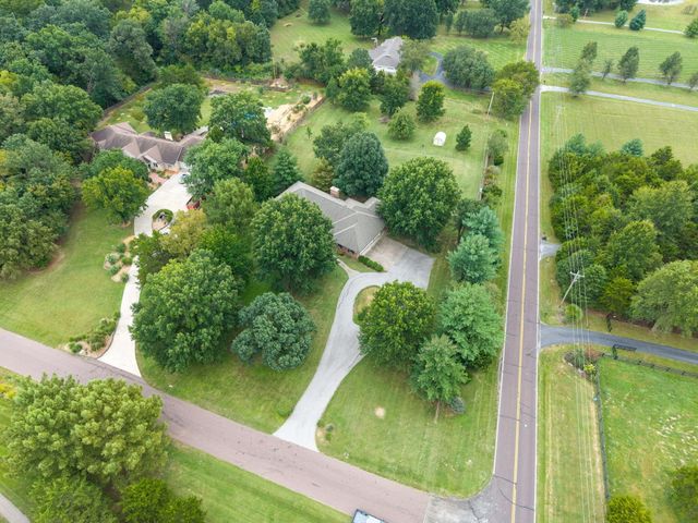 2870 W MILL CREEK TERR, Columbia, MO 65203