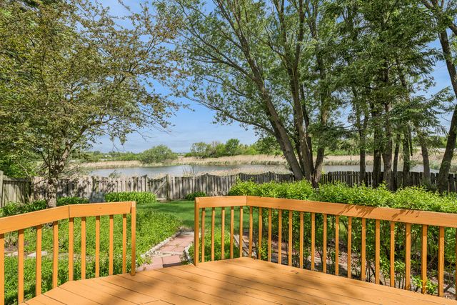 1119 Berkshire Lane, Barrington, IL 60010