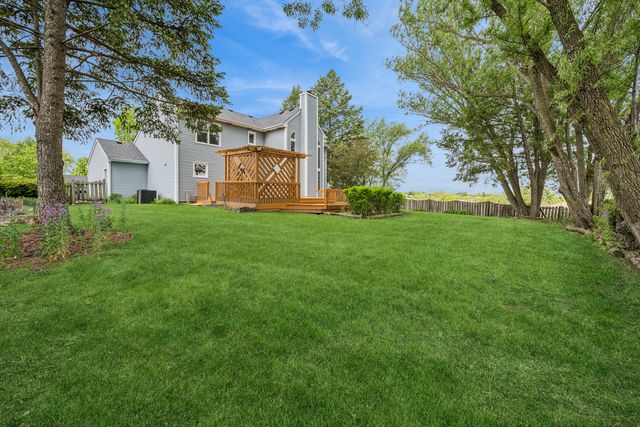 1119 Berkshire Lane, Barrington, IL 60010