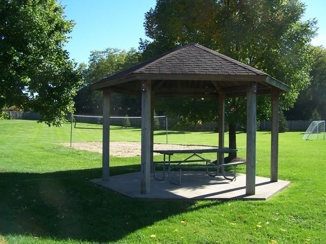 1119 Berkshire Lane, Barrington, IL 60010