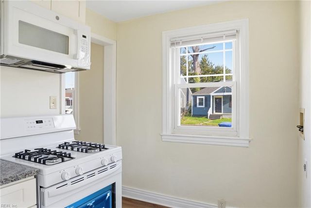 28 Fiske ST, Portsmouth, VA 23702