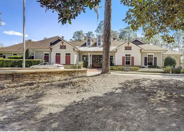 469 WEDGEWORTH LANE, Deland, FL 32724