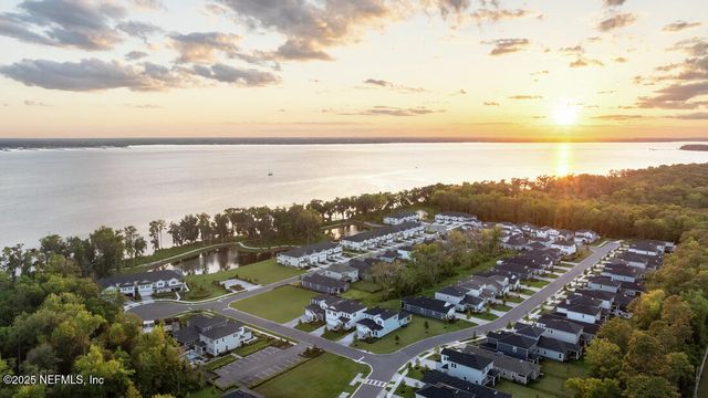 57 NOBLE OAK Drive, St. Johns, FL 32259