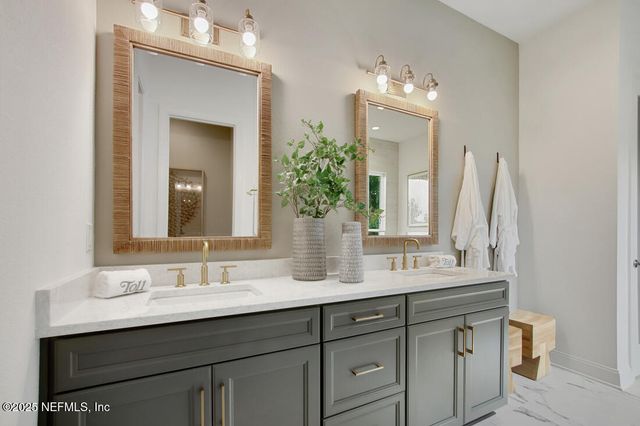 57 NOBLE OAK Drive, St. Johns, FL 32259