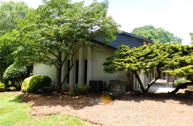 167 Overlook Drive, Advance, NC 27006
