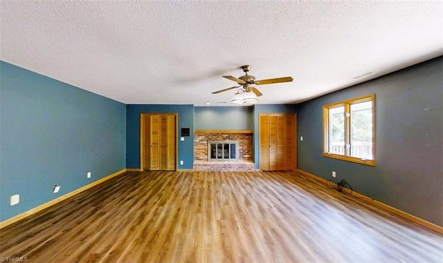 167 Overlook Drive, Advance, NC 27006