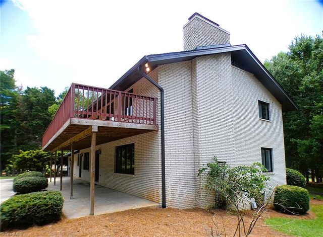 167 Overlook Drive, Advance, NC 27006