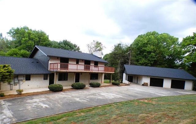 167 Overlook Drive, Advance, NC 27006