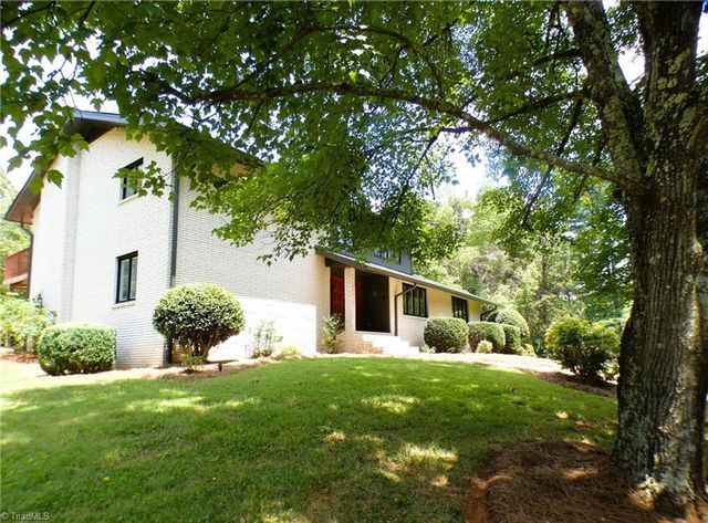 167 Overlook Drive, Advance, NC 27006