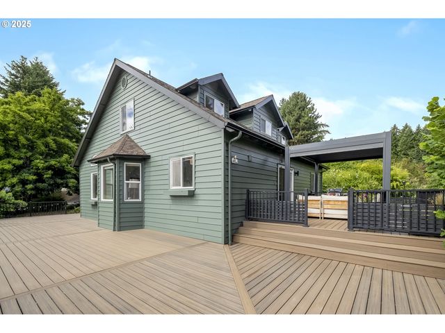 10623 Ne FOX FARM Rd, Dundee, OR 97115