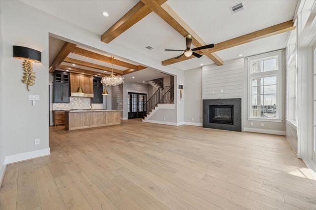 2447 Lakewood Pointe, Seabrook, TX 77586