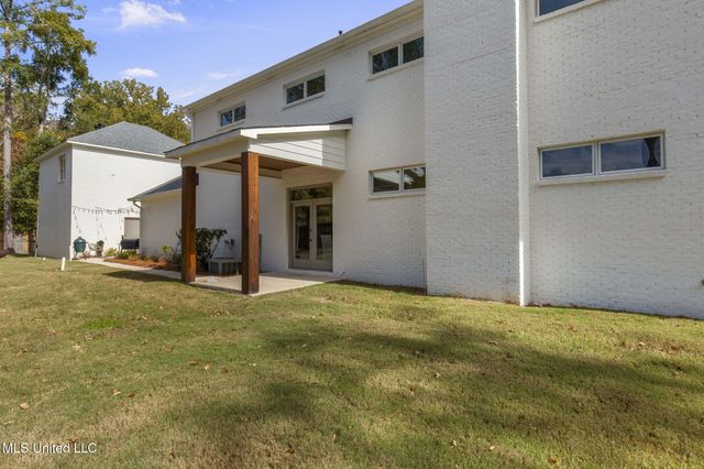 101 Saddle Creek Cove, Canton, MS 39046