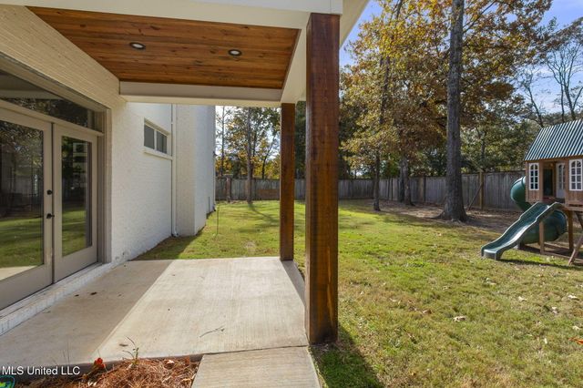 101 Saddle Creek Cove, Canton, MS 39046