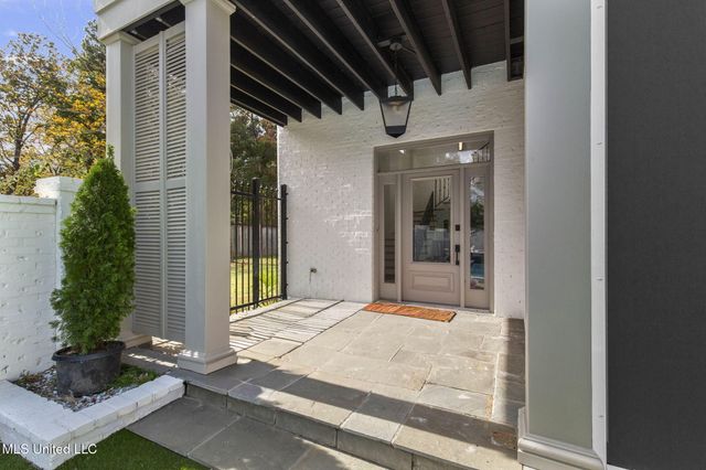 101 Saddle Creek Cove, Canton, MS 39046