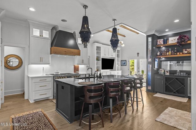 101 Saddle Creek Cove, Canton, MS 39046