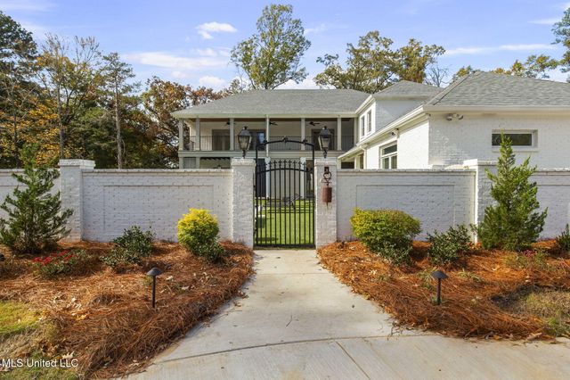 101 Saddle Creek Cove, Canton, MS 39046