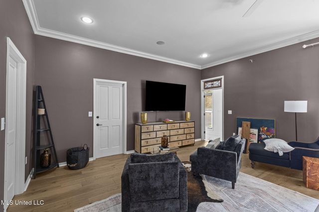 101 Saddle Creek Cove, Canton, MS 39046