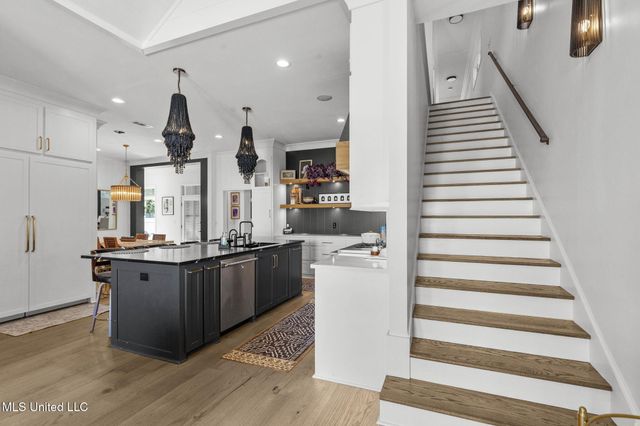 101 Saddle Creek Cove, Canton, MS 39046