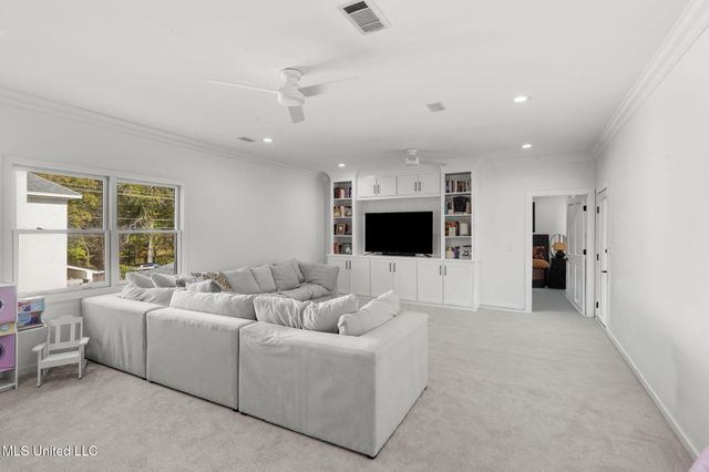 101 Saddle Creek Cove, Canton, MS 39046