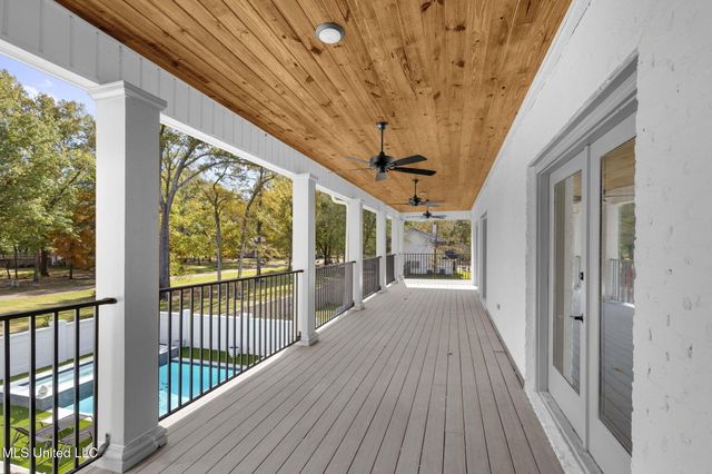 101 Saddle Creek Cove, Canton, MS 39046