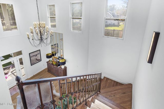 101 Saddle Creek Cove, Canton, MS 39046