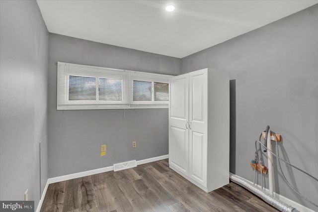 821 GUNNISON RD, York, PA 17404