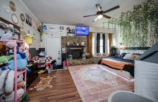 1704 3rd Ave, Manchester, TN 37355