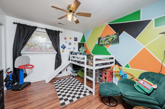 1704 3rd Ave, Manchester, TN 37355