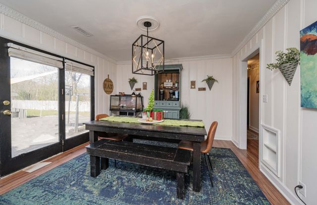 1704 3rd Ave, Manchester, TN 37355