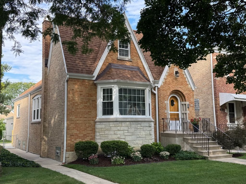 3246 N Newcastle Avenue, Chicago, IL 60634 — photo 3