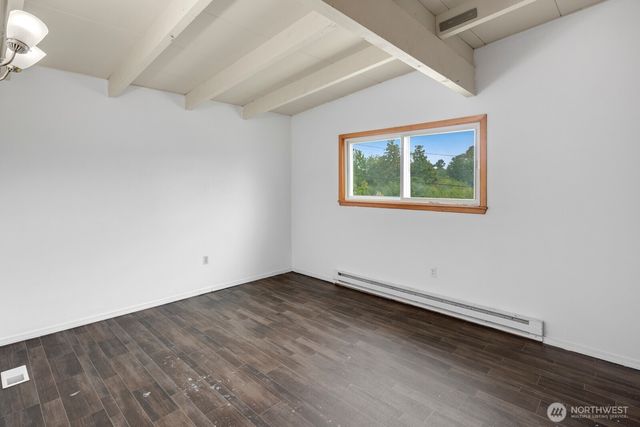 9671 41st Avenue S, Seattle, WA 98118