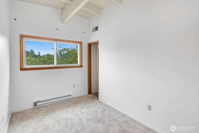 9671 41st Avenue S, Seattle, WA 98118